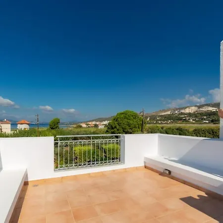 Zephyros, 7 Minute Walk To Eglina * Minia