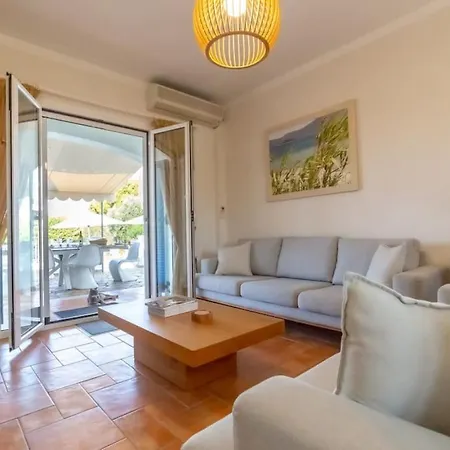 Zephyros, 7 Minute Walk To Eglina Villa *